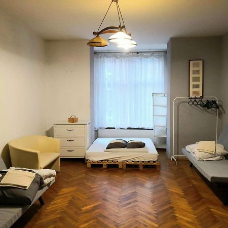 Spacious Apartment Cracovia Esterno foto