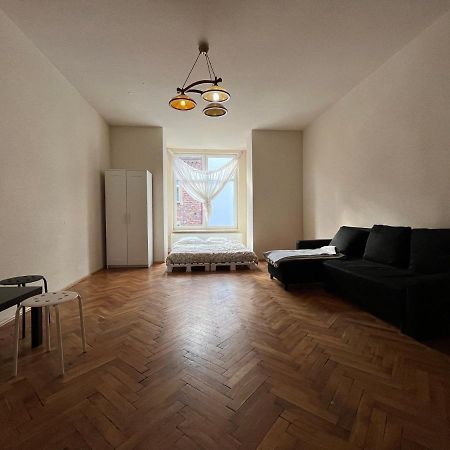 Spacious Apartment Cracovia Esterno foto