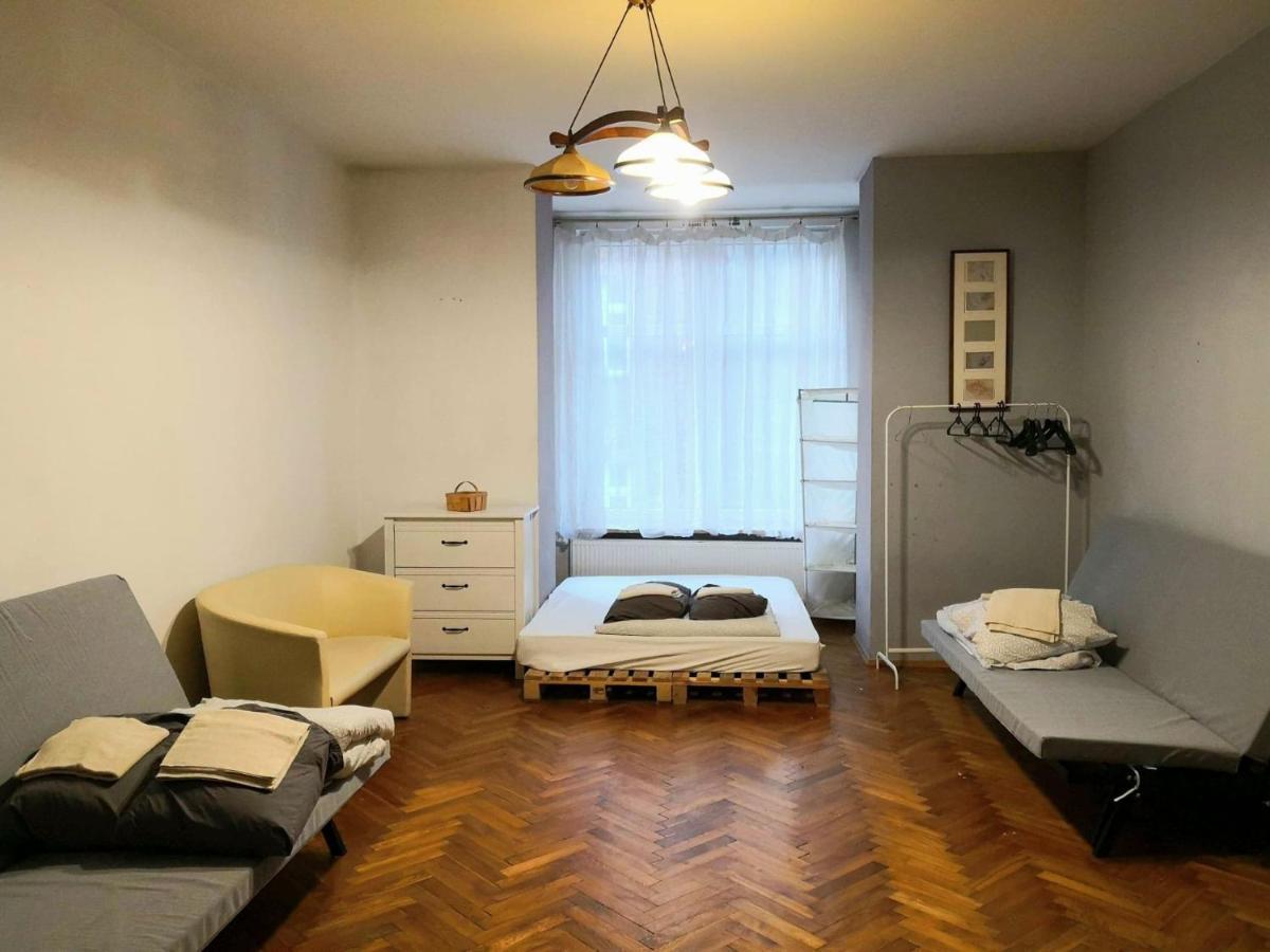 Spacious Apartment Cracovia Esterno foto